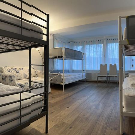 Viktoria Budget Hostel Цюрих Екстериор снимка