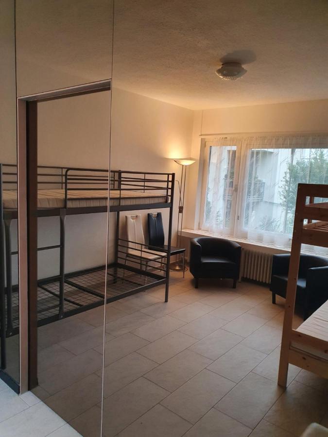 Viktoria Budget Hostel Цюрих Екстериор снимка