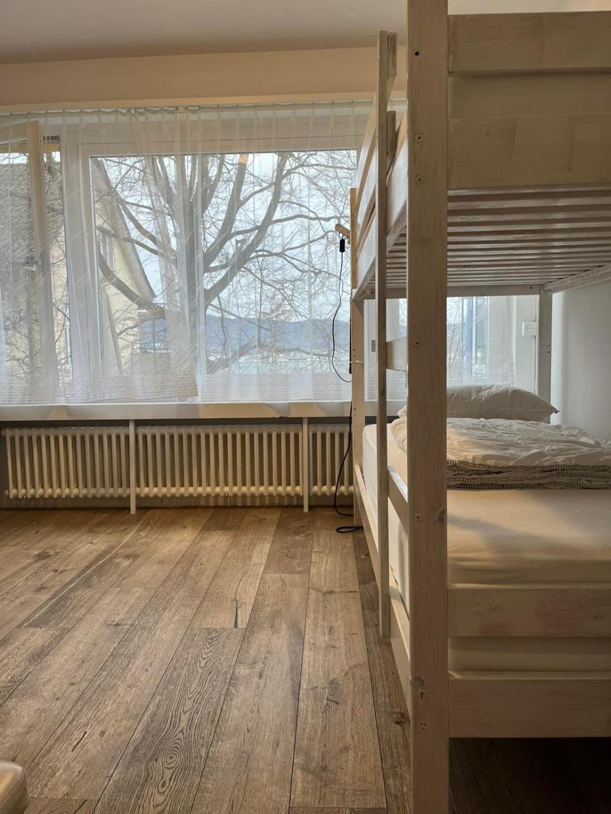 Viktoria Budget Hostel Цюрих Екстериор снимка